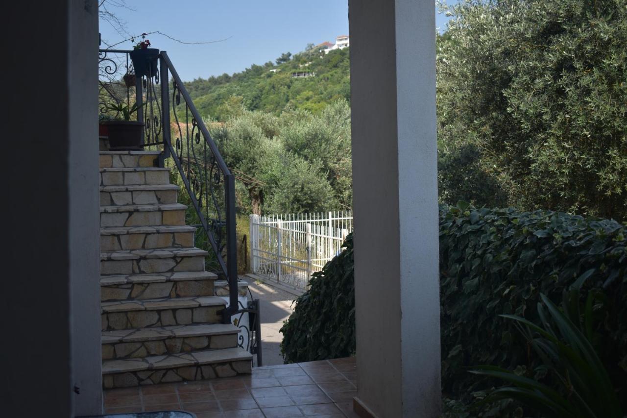 Guesthouse Hhl - Liman Ll Ulcinj Exterior foto
