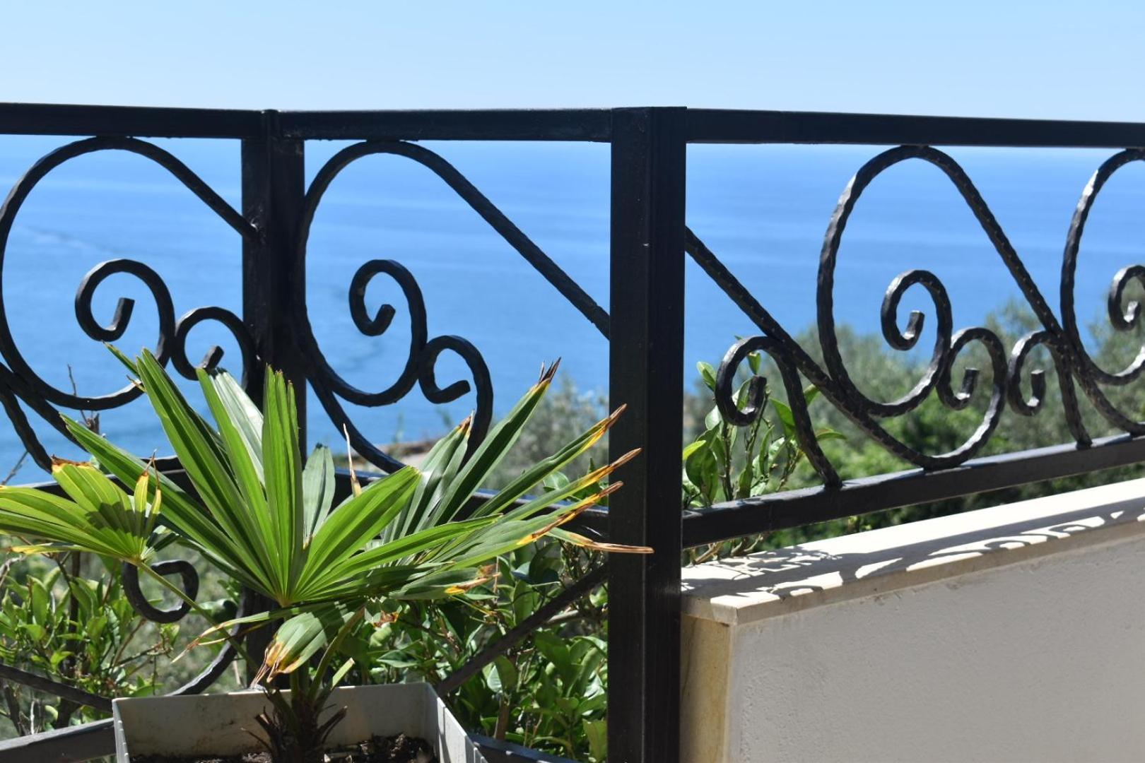 Guesthouse Hhl - Liman Ll Ulcinj Exterior foto